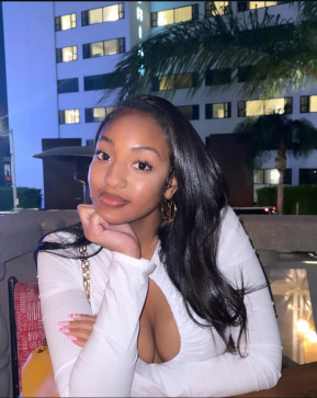 Hannah Alex, 29, United States