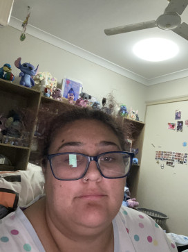 Bec, 24, Australia