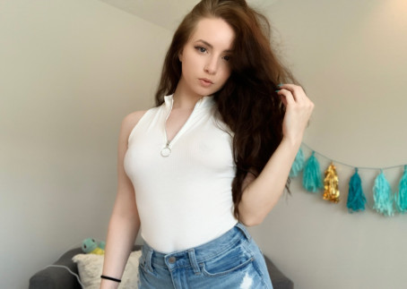 Jasilisa, 22, United States