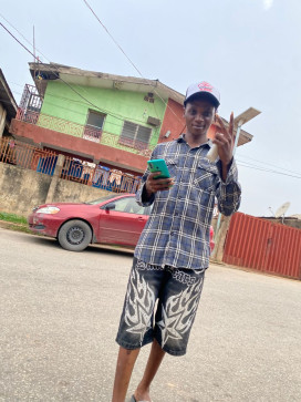 Ogunseye Abiola, 20, Nigeria