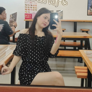 Mika, 20, Philippines