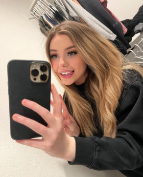 Else Jean, 26, United Kingdom