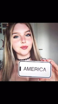Hannah Cox, 27, United States