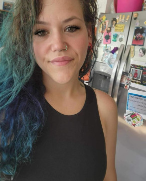 Maddie, 28, United States