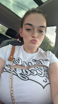 BellaRose, 36, United States