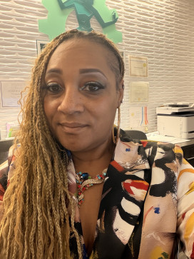 AyondaGrant, 40, United States