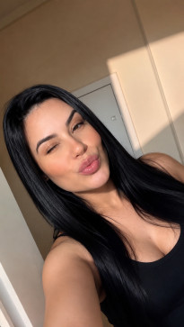 Norah, 40, United States