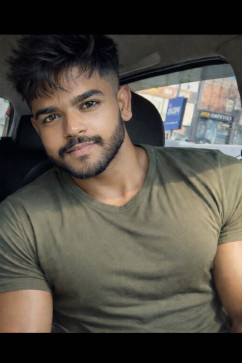 Laksh Garg, 24, United States