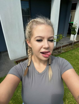 Linda Jung, 32, Germany
