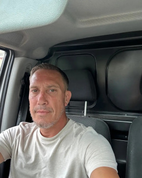 Nickybond007, 51, United Kingdom
