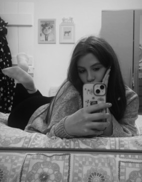 Dorinaa, 18, Hungary