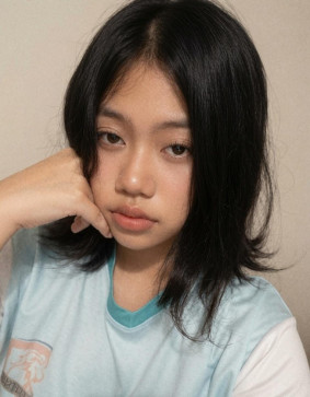Jasmine, 19, Indonesia