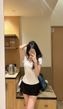 Rbbca, 18, Singapore