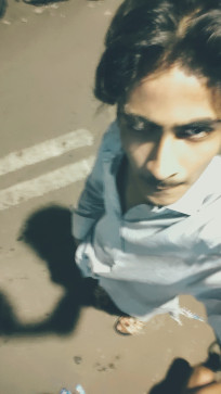 Arora Nikit, 18, India