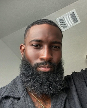 George, 37, Canada