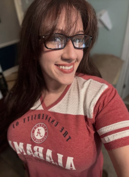 Doris Moore, 35, United States