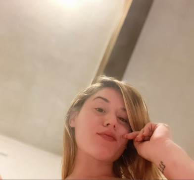 Jessica, 23, United States