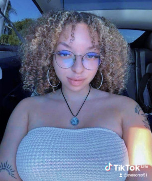 Alison Smith, 28, United States