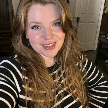 WhoisAlice12, 28, United States