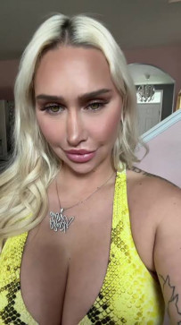 Yung Izy, 30, United States
