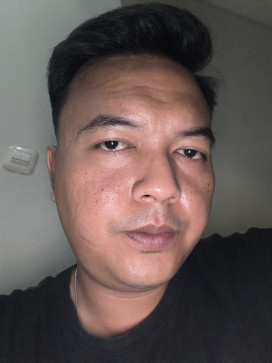 Hariyanto Dwig, 18, Singapore