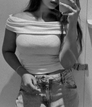 Nancy, 23, India