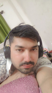 Sonu Singh, 24, India