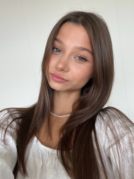 Sarah, 27, United States