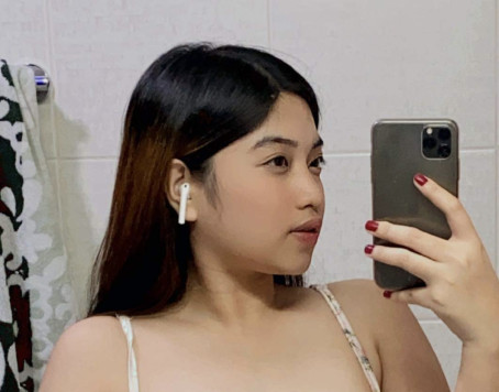 Babe Reyes, 18, Philippines