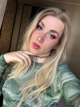 Trans Vivian, 29, United States
