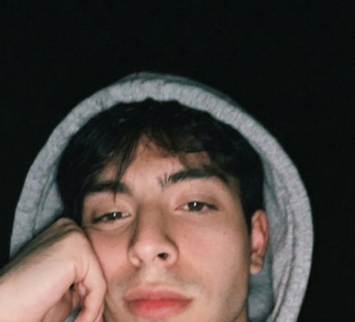 Gio23, 23, Canada