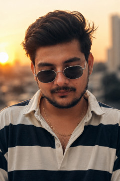Jack Denil, 18, India