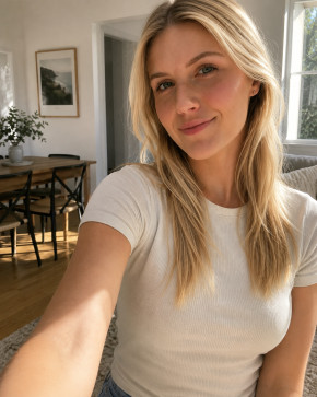 Emmie, 42, United States