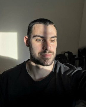 Jim Rob, 26, United States