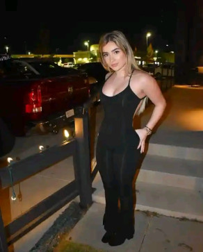 Faith Lianne, 23, United States