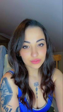 Yolanda, 25, United States
