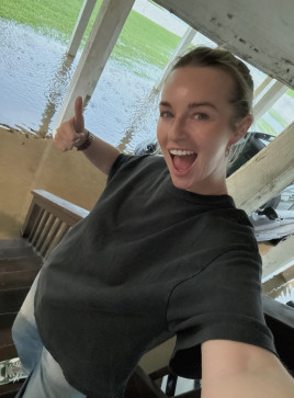 Amelie, 27, United States