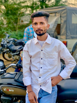 Ashfak Khan, 22, India