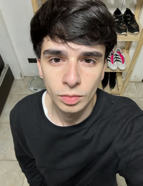 , 18, Mexico