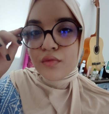 Atika Tika, 32, Algeria