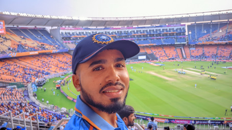 Vivek Dumasiya, 18, India