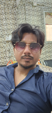 Toseef Salmani, 18, Saudi Arabia