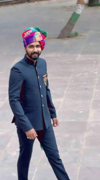 Gamer Varun, 18, India