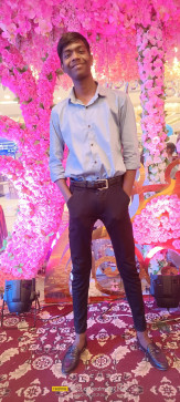 Daksh Gohar, 21, India
