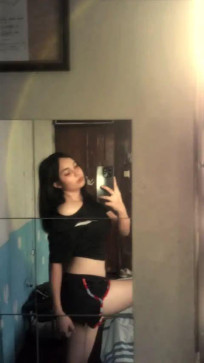 Kimmy Bee, 23, Philippines