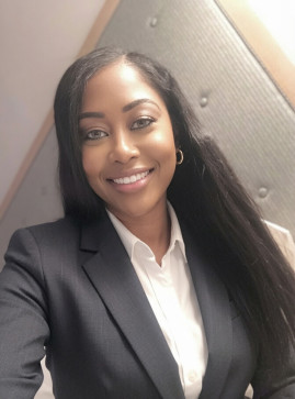 Kayla, 35, United States