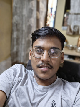 Manish Kumar, 18, India