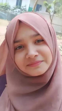 Sana Fatma Sana Fatm, 18, India
