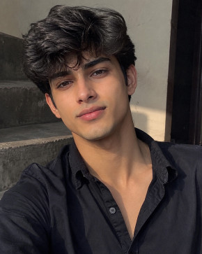 Stranger, 21, India
