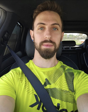 Derek, 30, United States